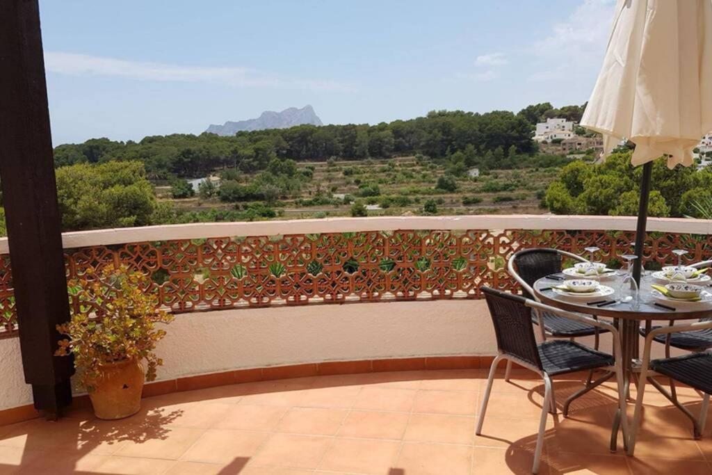 Fabulous Refurbished Apartment Above Private Villa Benissa Exterior foto